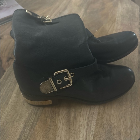 Barely work vince Camuto moto boots - Picture 2 of 5